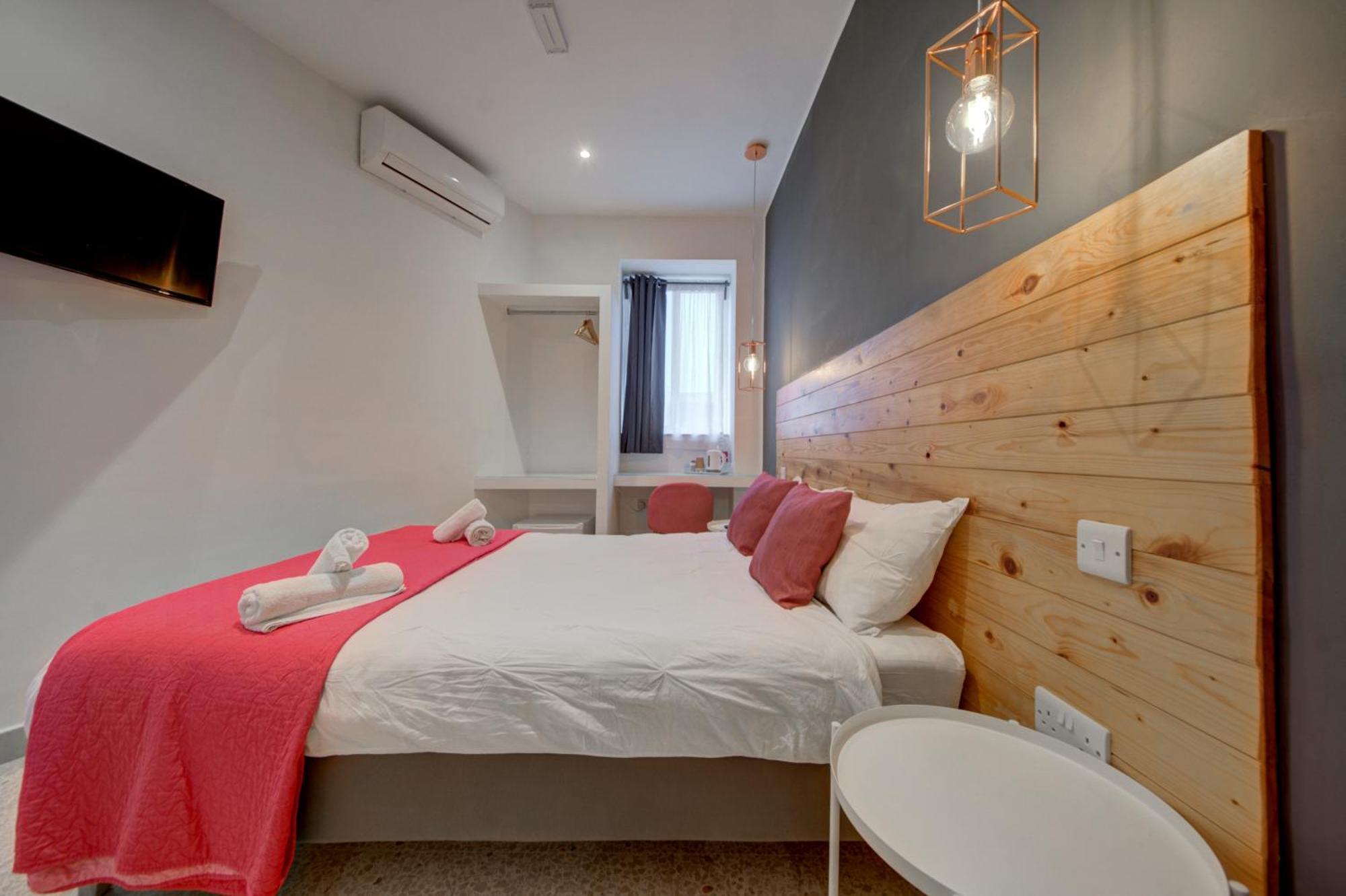 Caro Boutique Guest House San Gwann Exterior photo
